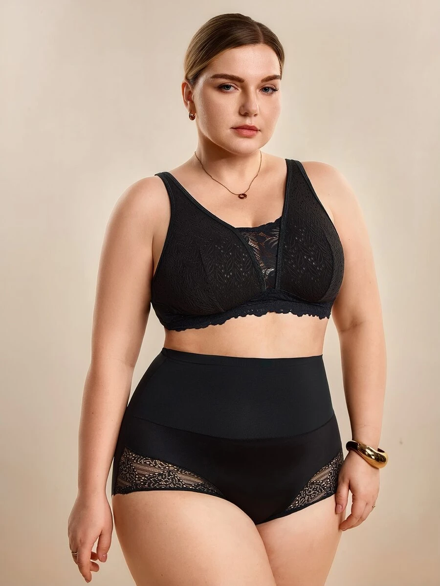 Hourtrue Plus Size Women Lace Patchwork Seamless Underwear, Suitable For Daily Wear And Various Occasions - Black - View 1