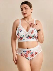 Hourtrue Plus Size Women Floral Print Wireless Soft & Comfortable Bra & Panty Set - White - View 9