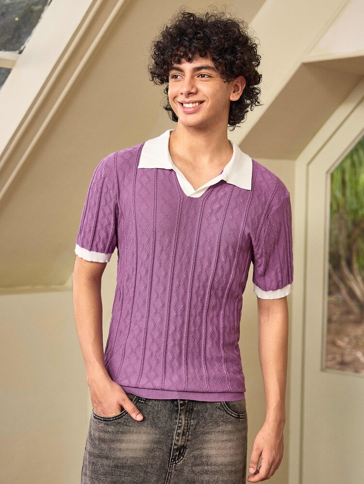 Whitmere Kemeja Polo Rajut Lengan Pendek Pria ALTZTAR dengan Tekstur Kabel dan Warna Kontras - Lilac Purple - View 6