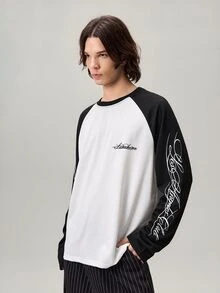 Vaulklash 男士宽松插肩袖T恤，黑白撞色，手写英文印花图案，长袖，男士棒球衫，男士棒球衫，长袖球衣，复古风格，适合日常休闲、周末旅行、户外活动、探险旅行、轻松的工作环境或半正式场合，可作为男友/丈夫礼物、周年纪念/生日礼物、派对礼物、暑假礼物、新年礼物、婚礼礼物、情人节礼物。 - 黑與白 - 查看 5