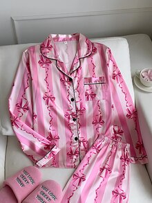 Comfortcana 缎带蝴蝶结印花仿丝翻领睡衣套装，蝴蝶结装饰，秋冬舒适优雅细节 - 彩色 - 查看 6