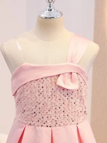 女童法式奢華粉色緞面不對稱領口亮片中長晚禮服，柔和灰粉色啞光 3D 大蝴蝶結裝飾大裙擺優雅洋裝 - 粉色 - 查看 4