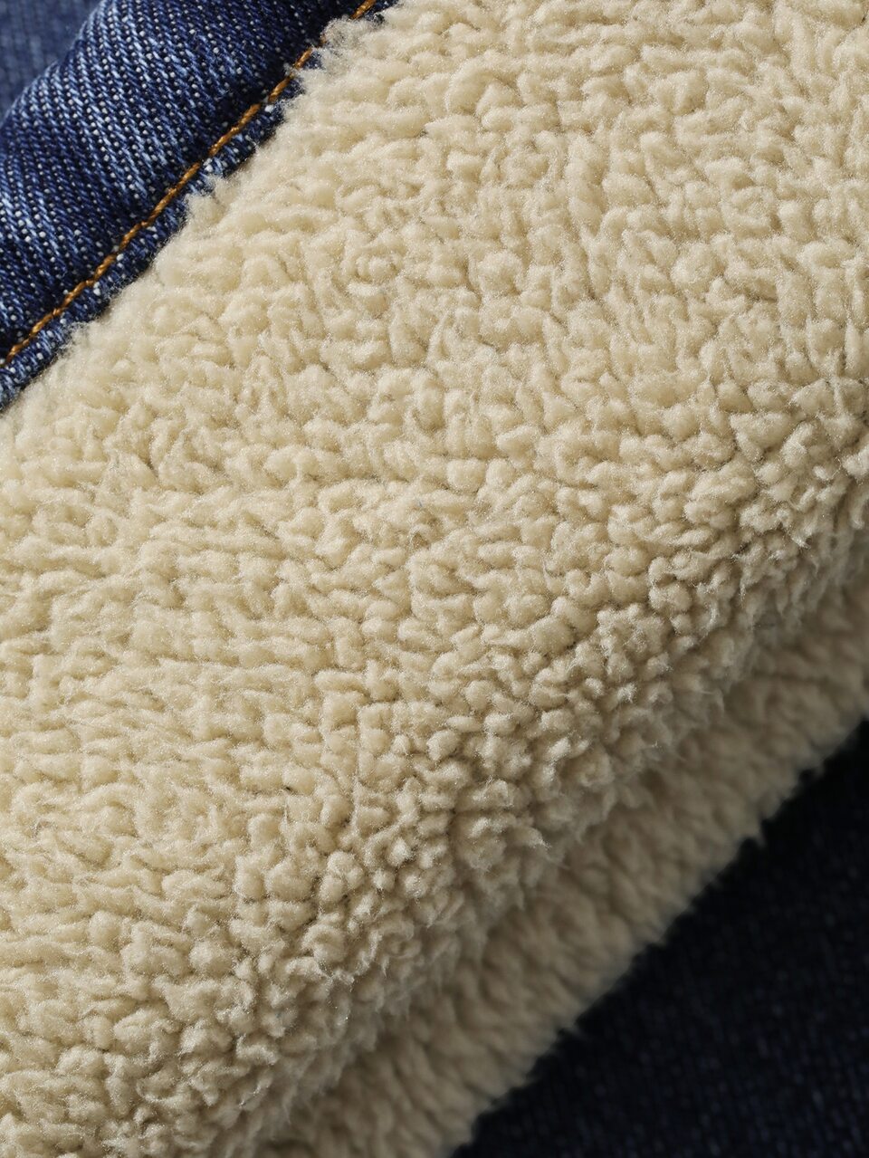 Girls' Denim Jeans Spring/Summer New Style Back Pocket Rhinestone Flare Leg Jeans (Large)