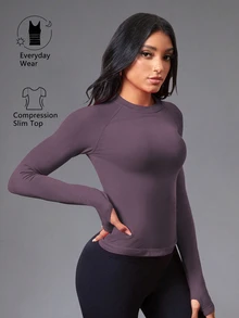 Eassivo Eassivo Women's Solid Color Round Neck Raglan Sleeve Fitted Sports T-Shirt/Seamless/Thumb Hole - Purple - View 3