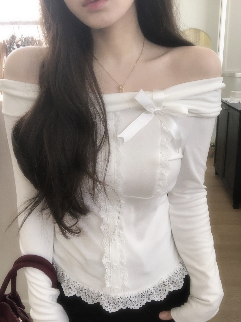 Women's Off-Shoulder Korean Style Long Sleeve Lace Patchwork Spring/Summer Versatile Fresh T-Shirt