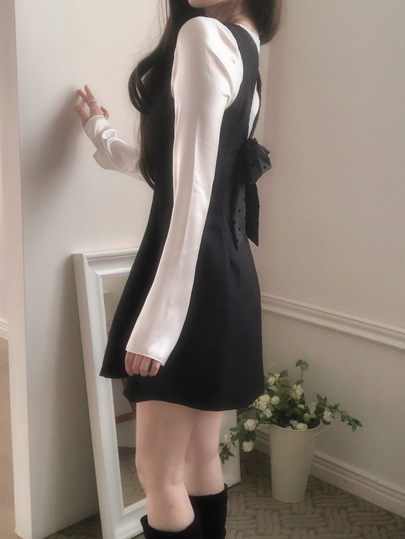 DAZY 女款方領韓式純色蝴蝶結綁帶中長洋裝