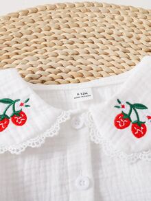 SHEIN 1件女嬰幼兒女童休閒法式白色刺繡草莓蕾絲彼得潘領荷葉邊長袖上衣，適合派對、度假、春秋冬季 - 白色 - 查看 5