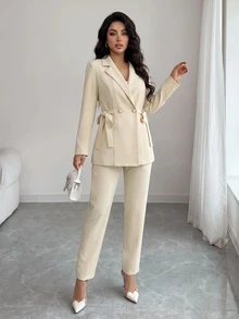 Modelyn 女士时尚休闲翻领双排扣西装外套和裤子套装 - 芥末黃 - 查看 5