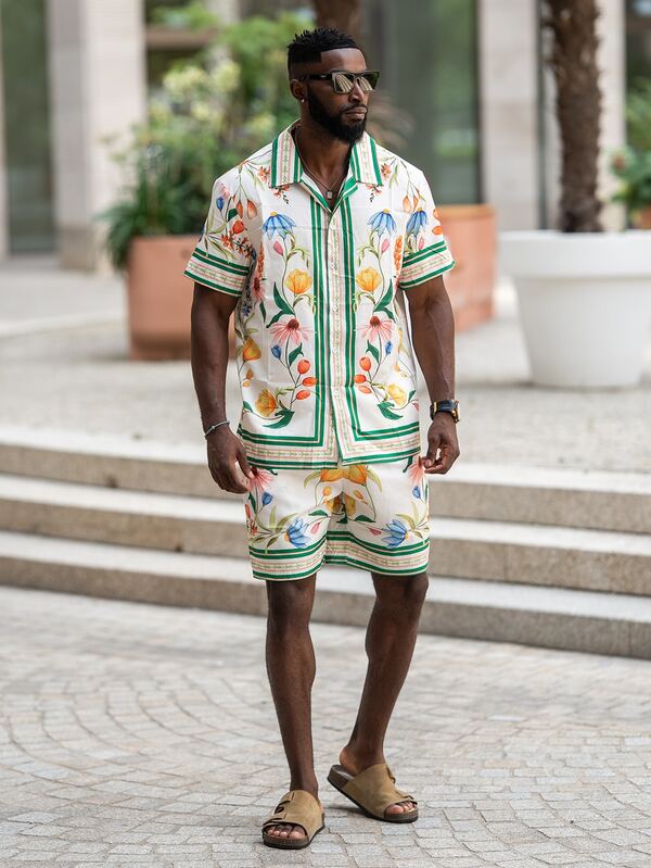 thenoahjr thenoahjr Camisa Y Pantalones Cortos Estampados Florales Para Hombres Sin Camiseta