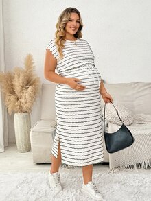 Plussiva Gaun Hamil Ukuran Besar Kasual Bergaris Warna Blok dengan Ikatan Depan dan Leher Bulat - Coklat - View 5