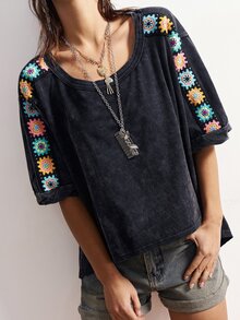 Bohemela Plus Size Women Floral Embroidery Graphic Round Neck Casual Everyday T-Shirt - Black - View 5