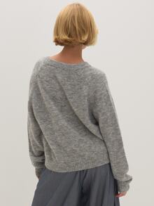 MUSEYN Grey Knit Ribbed Hem Long Sleeve Button Sweater Everyday Casual Fall New Season Capsule Wardrobe - Khaki - View 4