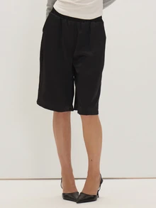 MUSEYN Black Satin Elastic Waist Loose Fit Long Shorts Comfortable Weekend  Fall New Season Capsule Wardrobe - Black - View 3