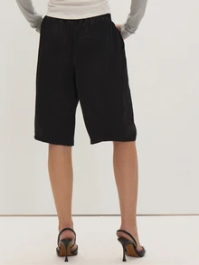 MUSEYN Black Satin Elastic Waist Loose Fit Long Shorts Comfortable Weekend  Fall New Season Capsule Wardrobe - Black - View 5