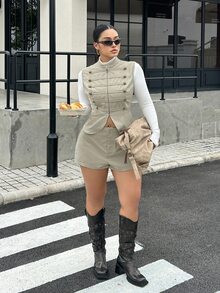 Muchica Plus Size Women Solid Color Stand Collar Top And Shorts Casual Daily 2 Pieces Set - Khaki - View 5