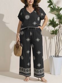 Comfylo 2pcs/Set Kaos Lengan Pendek Leher V Ukuran Besar dan Celana Panjang Elegan untuk Wanita - Hitam - View 6