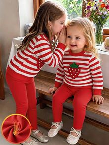SHEIN Playful Pals 嬰兒休閒可愛紋理針織紅白條紋紅草毛巾刺繡草莓補丁上衣與針織內搭褲套裝 女嬰秋季 - 紅色 - 查看 5