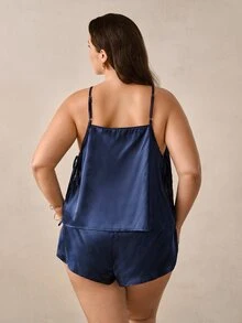 Hourtrue Bộ đồ ngủ mặc nhà nữ size lớn thanh lịch quyến rũ, áo hai dây phối ren đính ren xẻ tà + quần short xẻ tà - Màu xanh hải quân - Xem 2