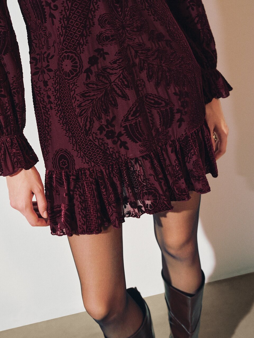 MOTF VELVET JACQUARD V-NECK RUFFLE HEM FITTED WAIST SHORT DRESS