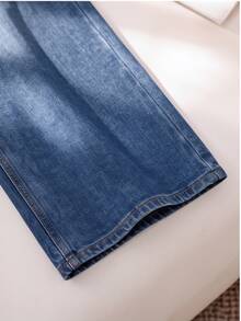 SHEIN MOD 女款休閒水洗直筒牛仔褲 刷毛內裡牛仔褲 冬季衣著 休閒牛仔褲 工作牛仔褲 Rodeo牛仔褲 修身牛仔褲 秋季穿搭 - 中等水洗藍 - 查看 6