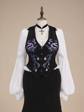 Fairycore Plus Size Autumn/Winter Vintage Mori Style Floral Embroidered Velvet Vest