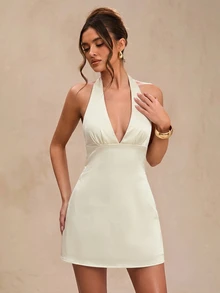 SHEIN BAE 春/夏款女款純色棕色深垂領掛脖性感垂領露背緞面迷你洋裝 - 杏色 - 查看 7