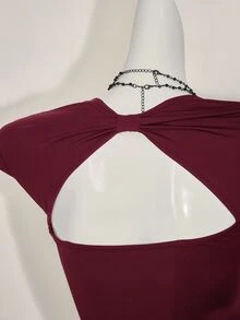 SHEIN ICON 性感短版甜心領露背基本休閒功能性（吸濕排汗）黑色T恤 - 酒紅色 - 查看 8