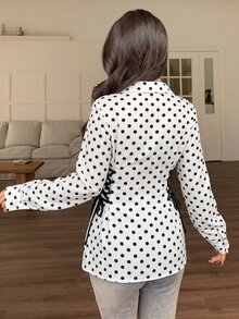 Modelyn 女款圓點領結設計休閒百搭日常出遊襯衫 - 黑與白 - 查看 6