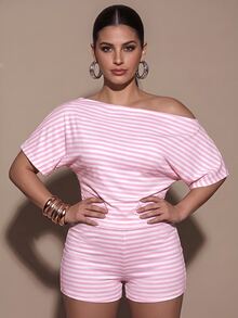 SHEIN BAE CURVE 大尺碼女款黃色不對稱單肩無袖上衣與迷你短褲兩件套 - 粉色 - 查看 4