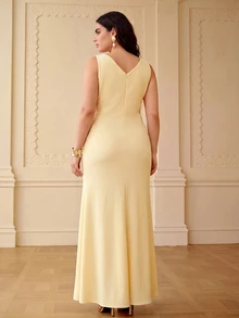ZEYLAH Sleeveless Contrast Lace Maxi Fish Tail Dress, Spring/Summer - Yellow - View 3