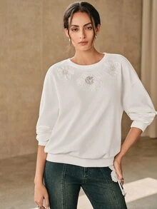 Anewsta Women's 3D Floral Decor Round Neck Long Sleeve Casual Sweatshirt - White - View 4
