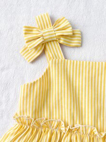 SHEIN 2pcs Baby Girl Sweet & Fresh Striped Ruffle Back Button Half-Placket Bow Strap Top And Bowknot Elastic Waist Pants Set And Cute Set Features A Textured Fabric And Embellished Patches, Including A Tank Top And Straight-Leg Pants, Perfect For Spring And Summer. Spring Toddler Sets Baby Girl Summer Spring - Yellow - View 2