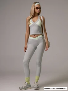 Musera Sport Contrast Colour Dipped V Front Fitted Active Coord Leggings Gym Pilates Daily Running - Light Grey - View 1