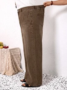EMERY ROSE EMERY ROSE Jeans de talla grande versátiles con botones y bolsillos, corte holgado - Marrón - Ver 7