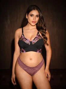 Bella Beso 1pc Plus Size Women Lace Patchwork Thong Panty - Maroon - View 7
