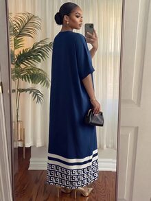SHEIN Lady CURVE 大尺碼女款純色缺口V領優雅夏季洋裝，適合晚宴、早茶會、生日、婚禮、早午餐、辦公室、約會之夜、賓客穿著，海軍藍 - 藏蓝色 - 查看 2
