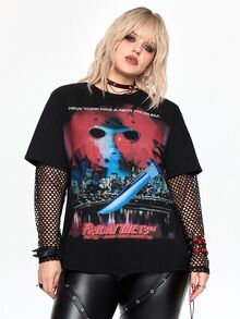 Friday the 13th X ROMWE IP Collab Friday The 13th Graphic Print Mesh Patchwork Halloween Plus Size Women Loose Fit T-Shirt - Hitam - View 5