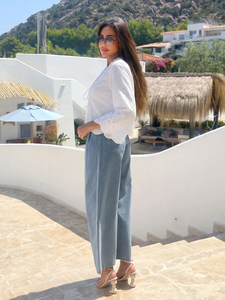 Alya Khalil 黑色深V领梭织衬衫,喇叭袖,通体印花,波西米亚风系带上衣,适合度假、下午茶、婚礼季、海滩游轮假期、城市自驾游、波西米亚风假期、音乐节、海滩装扮、复活节、海滩等场合,优雅百搭。 - 白色 - 查看 1