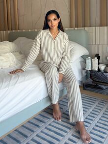 Alya Khalil 秋冬新款女款寬鬆休閒條紋兩件套優雅套裝 - 卡其色 - 查看 1
