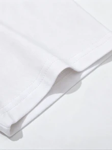 Manfinity EMRG Kaos Kasual Pria Lengan Pendek Kerah Bulat dengan Motif Huruf Malaikat - MultiWarna - View 4