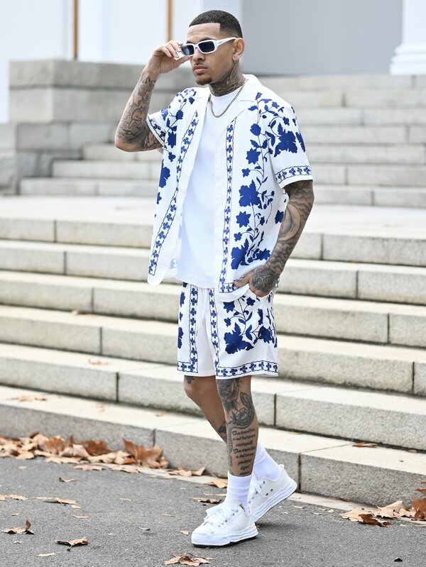 Devon Thys Men's Summer Porcelain Print Suit Collar Button Drawstring Shorts 2 Pieces Set