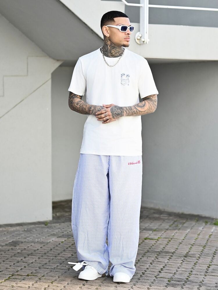 Devon Thys 男士海滨度假风海岛元素印花短袖T恤，适合夏季穿着，舒适透气，引领时尚潮流 - 白色 - 查看 3
