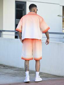 Devon Thys 2 件套街头风格休闲男士宽松印花 Polo 衫和短裤套装，舒适服装 - 彩色 - 查看 2