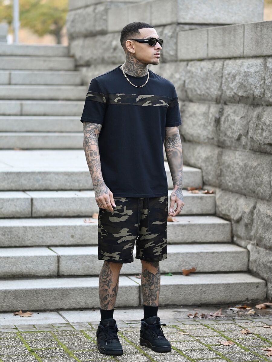 Devon Thys 男士迷彩印花针织短袖T恤和短裤套装夏季服装 - 彩色 - 查看 1