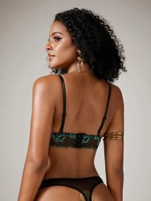 DreamPoppy 1 Set Lingerie Wanita Berenda dengan Cup Tipis dan Nyaman - Hitam - View 2