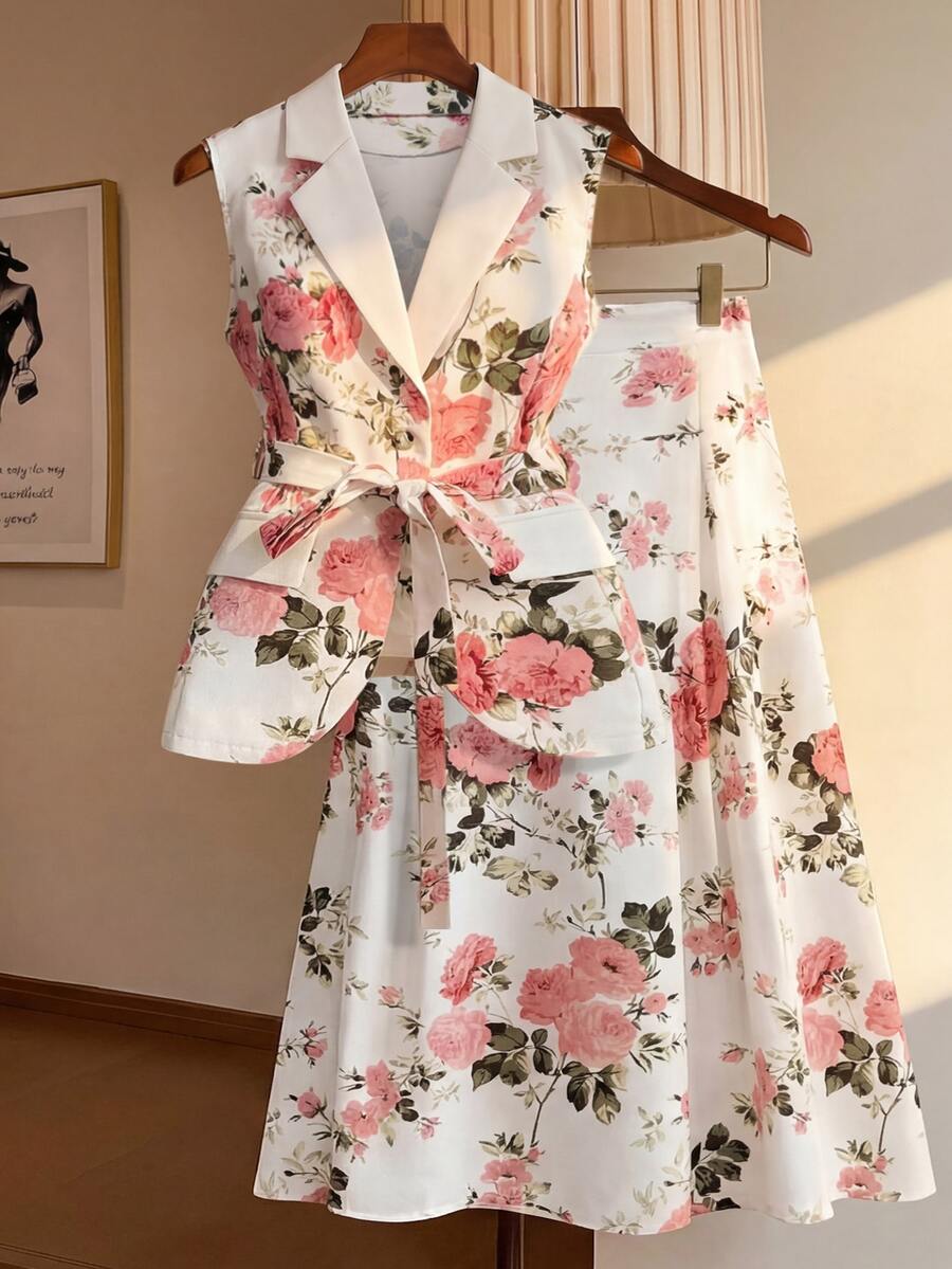 SHEIN CURVE+ 大尺碼女款優雅通勤花卉印花西裝外套與裙子兩件套 - 彩色 - 查看 1