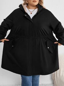 SHEIN CURVE+ 大尺碼黑色冬季休閒登山連帽抓絨外套，Curve 秋冬長袖款，2026 22W - 黑色 - 查看 3