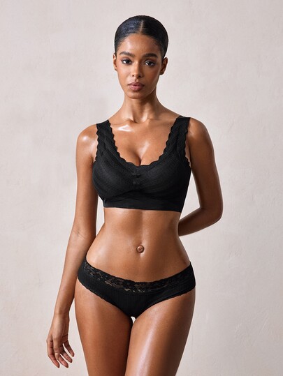 Veilyse Women's Thin, Breathable, Cool Ice Silk Comfortable Lace Push-Up Bra Without Trace For Sleepwear, Black, Lingerie