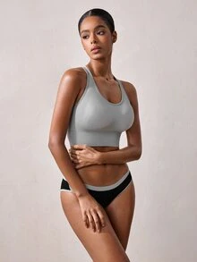 Veilyse 女士性感交叉后背聚拢运动文胸，无钢圈瑜伽上衣，舒适健身文胸 - 灰色 - 查看 3