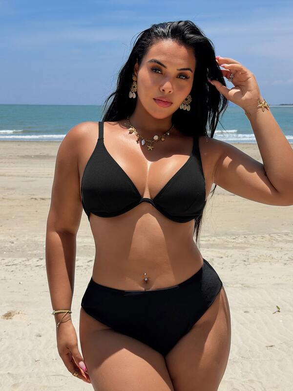 Swim Vcay 2026 New Plus Size Women Beach Vacation Solid Color Swimwear Top Summer Black Simple Vcay Summer Beach Solid Underwire Bikini Top